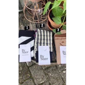 Str�mper  - By St�r