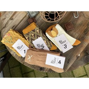 Str�mper  - By St�r brun/gul