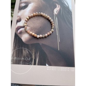 Armbnd m/beige nuancer (elastik)