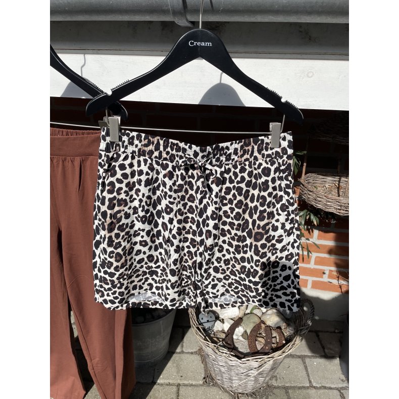 Shorts - Bymmjoella leopard