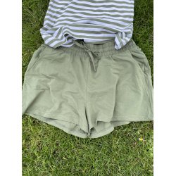 Shorts - Bypandinna grn