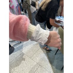 Sabine skjorte med perle knapper