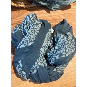 T�rkl�de - M�rk m�nster, gr�nne nuancer