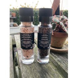Gave s�t -  chili salt og sort peber