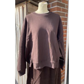 CUangela Charlie sweatshirt